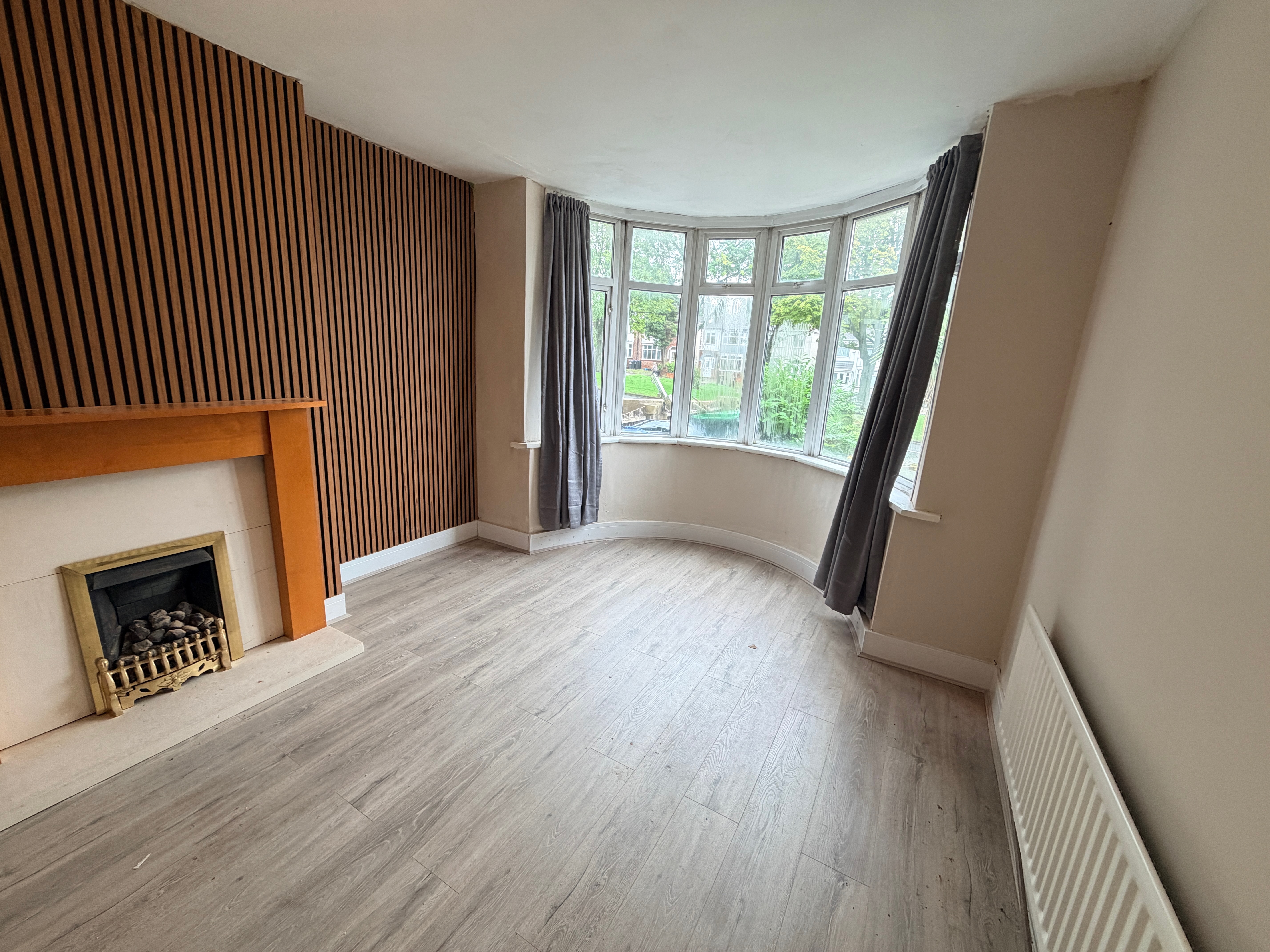 Property image #1