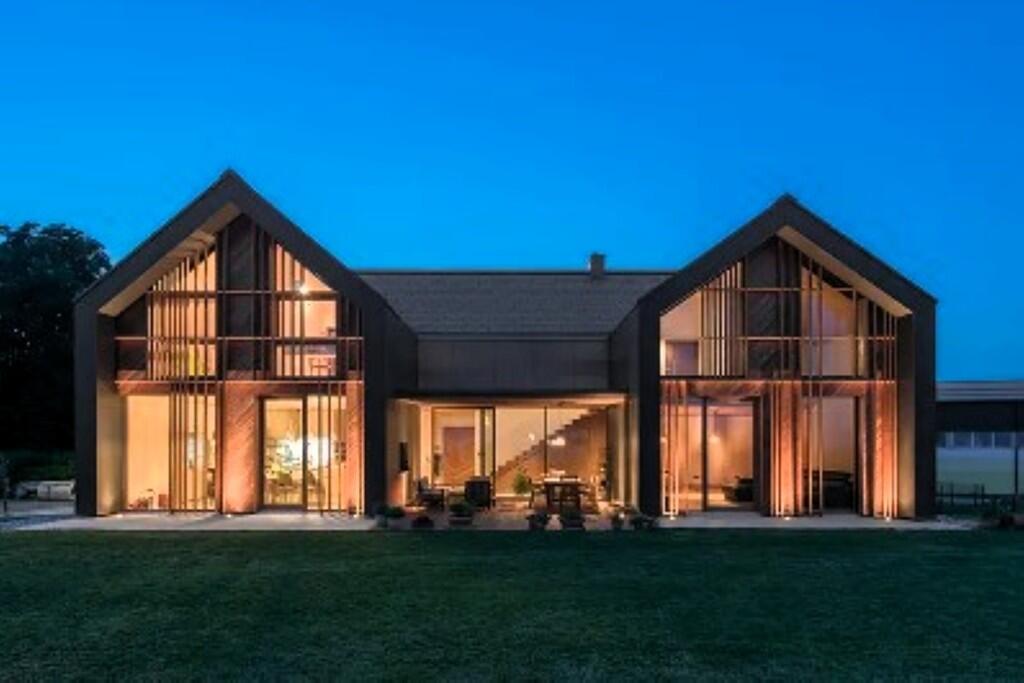 Property image #2