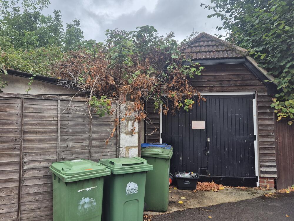 Photo of 29 Arthur Road, Southampton, Hampshire SO15 5DX