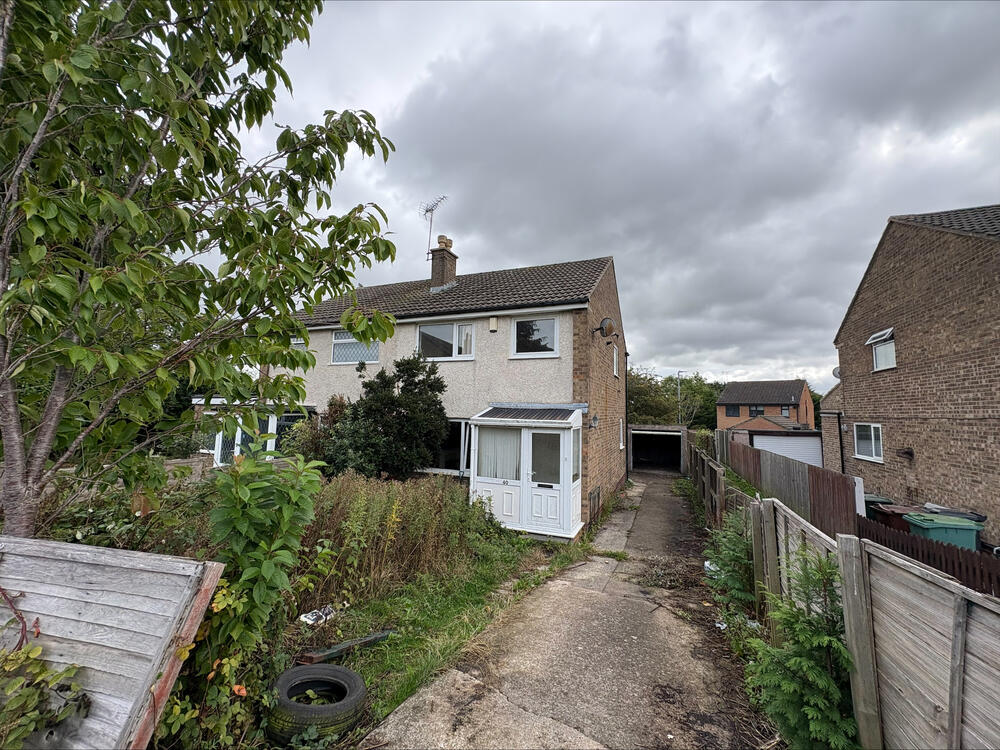 Photo of 40 Hathaway Drive, Leeds, West Yorkshire LS14 2DJ
