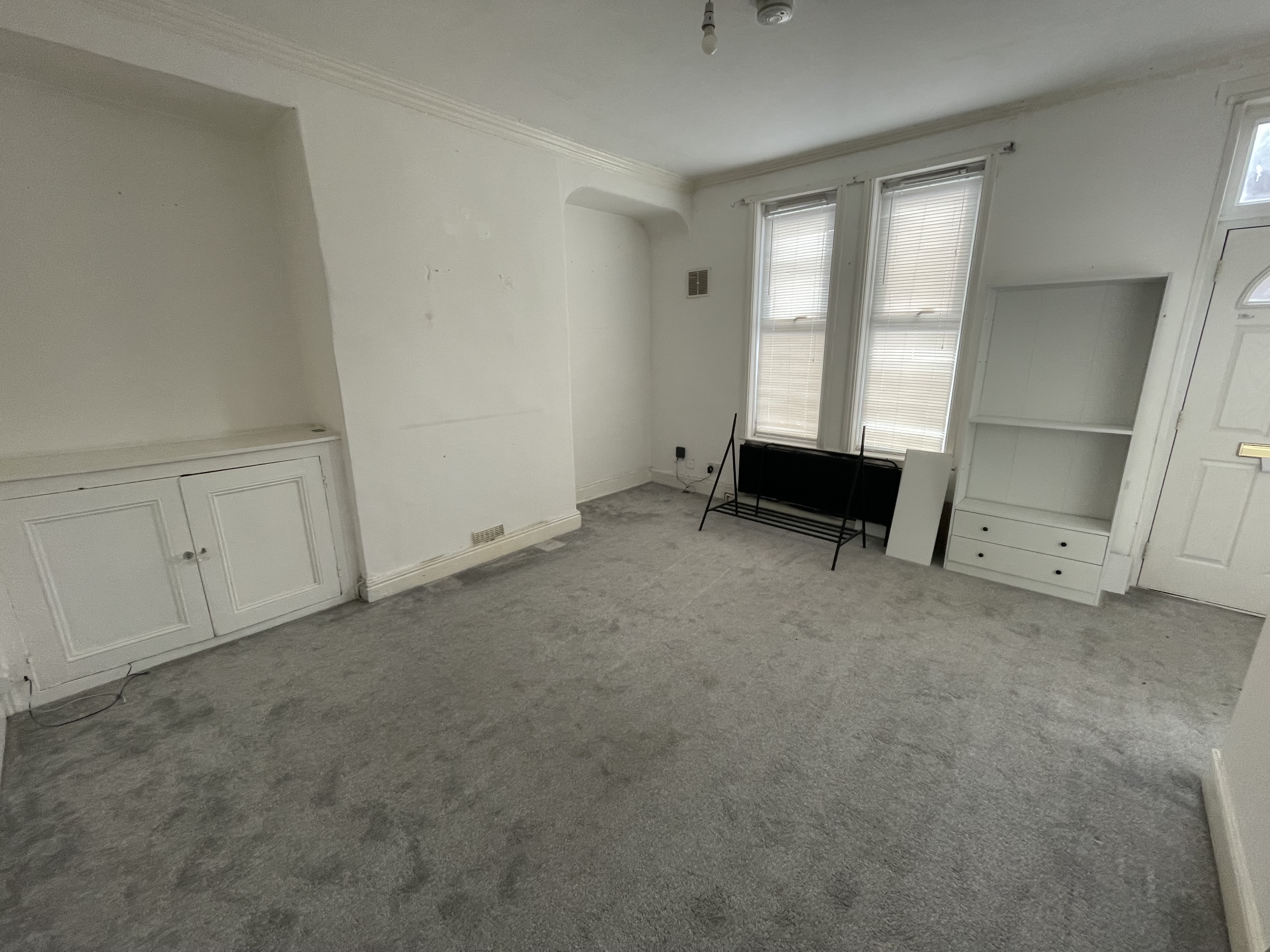 Property image #1