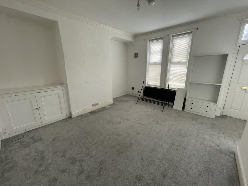 Photo of 33 Arthington View, Leeds, West Yorkshire LS10 2ND