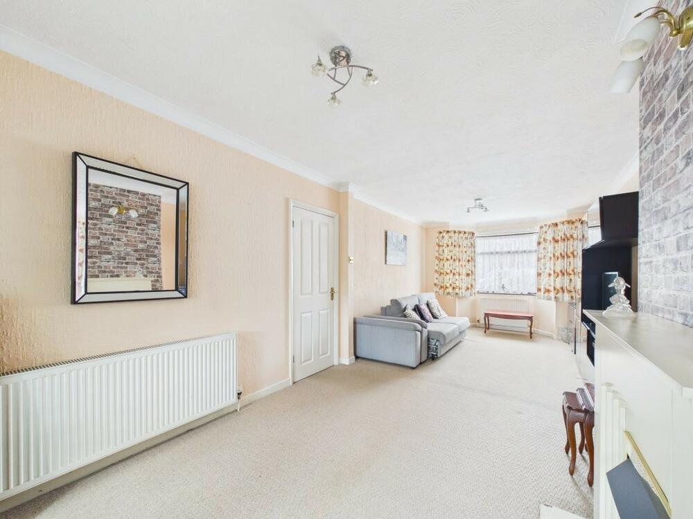 Photo of 9 Woodthorne Avenue, Shelton Lock, Derby DE24 9FJ