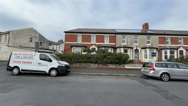 Property image #2