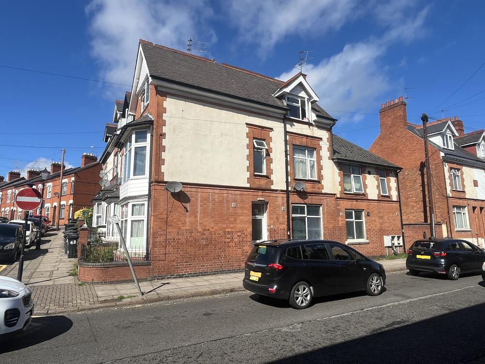 End of Terrace House with Investment Potential