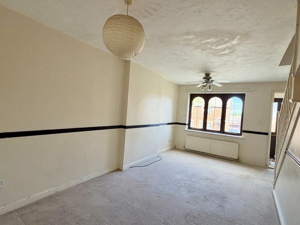 Photo of 17 Castledale Grove, Sheffield, South Yorkshire S2 1NJ