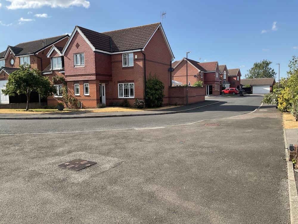 Photo of Freehold titles at various locations in, East Midlands, Alfreton, Derbyshire DE55 2LG