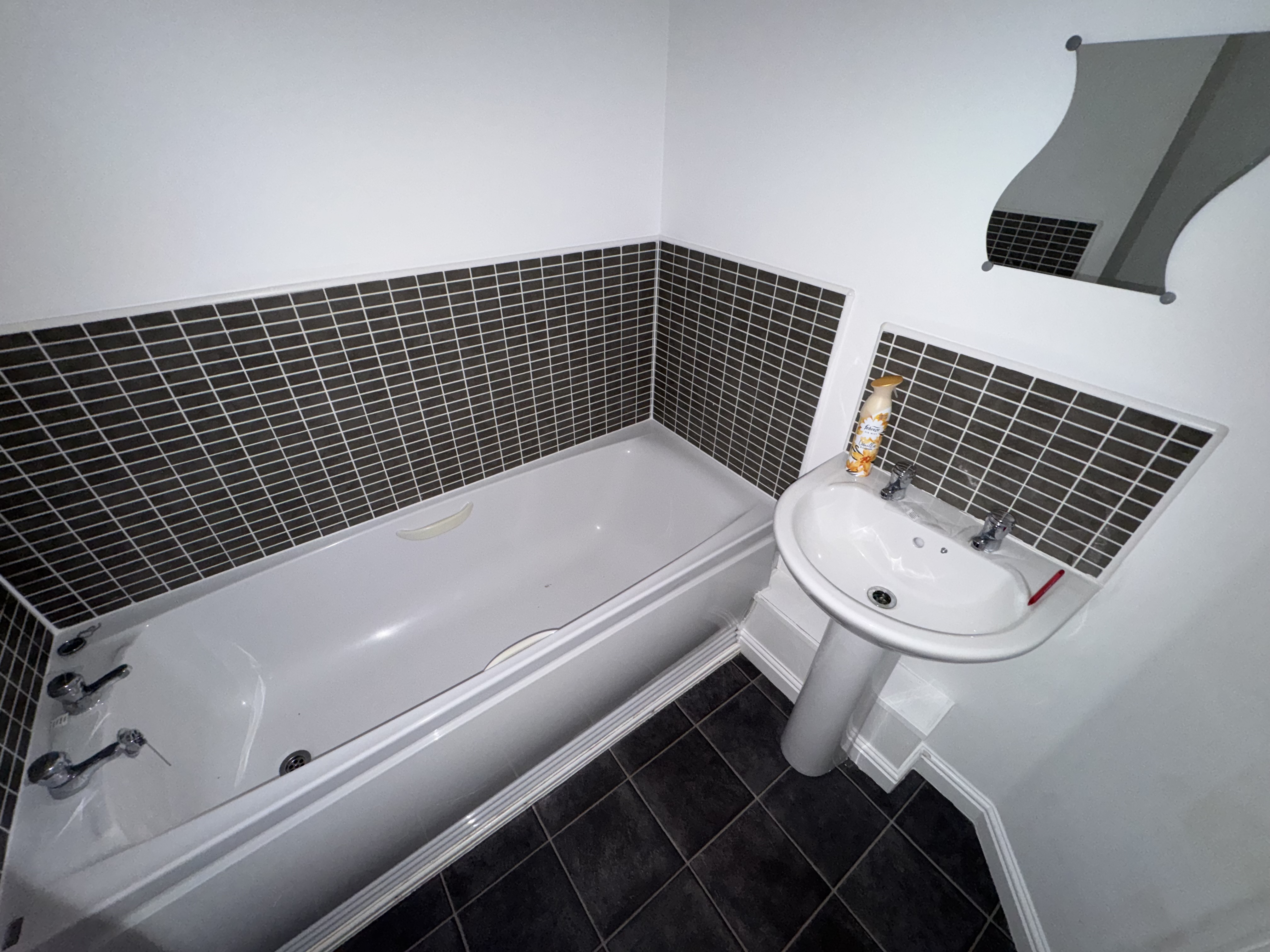 Property image #9