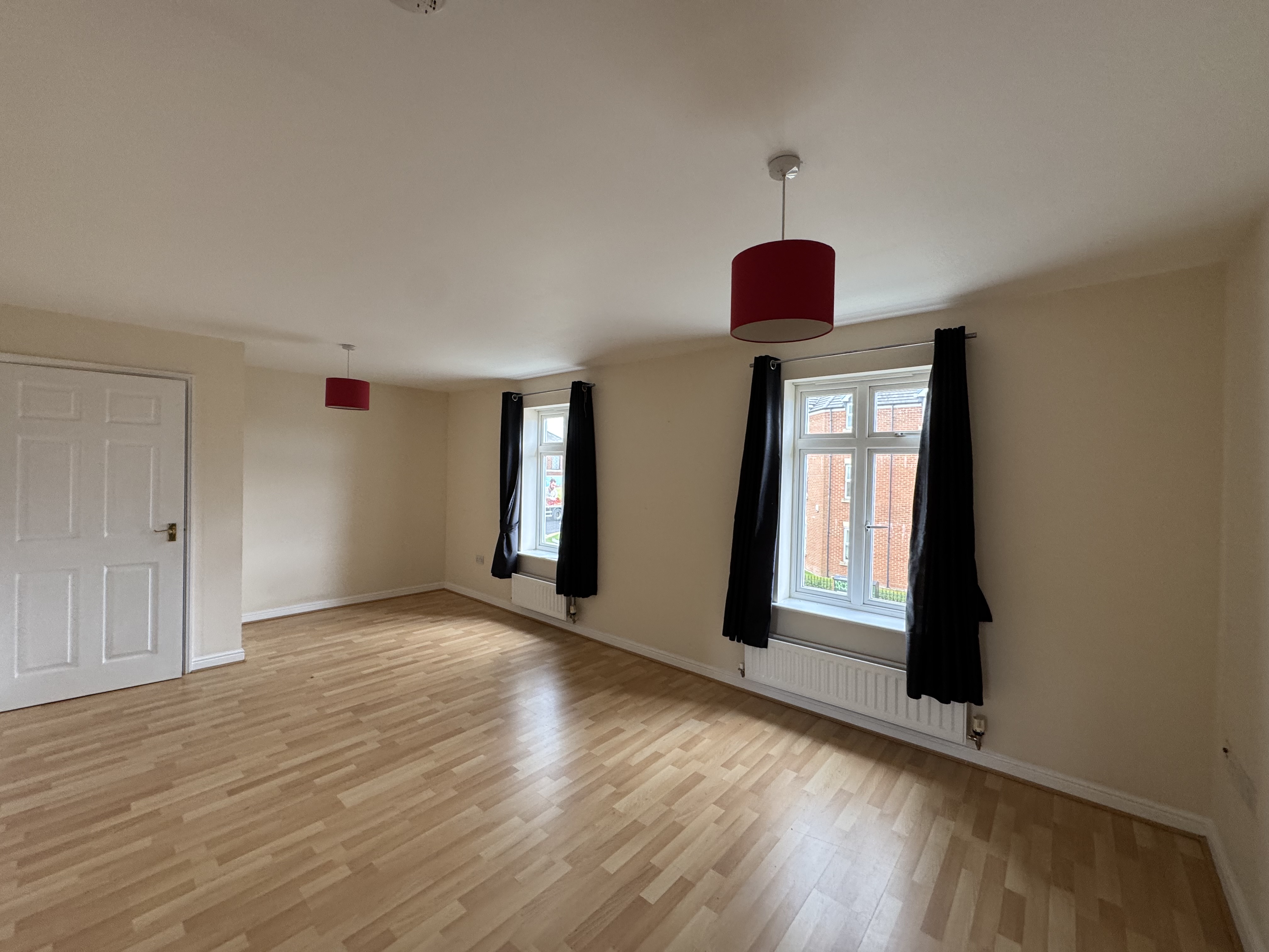 Property image #1