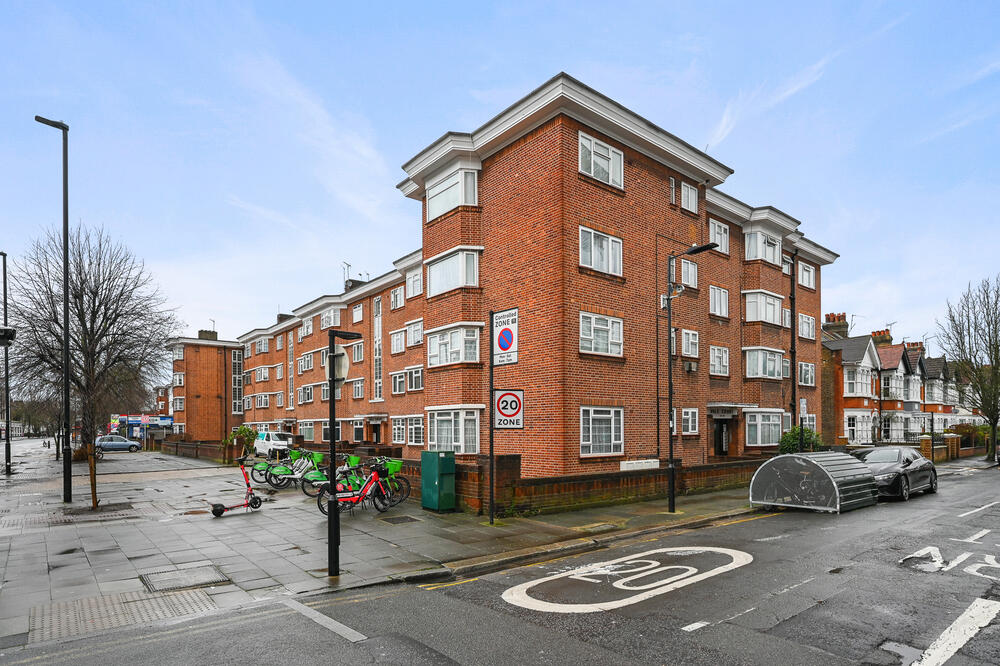 Photo of 31 Vale Court, The Vale, London, Greater London W3 7SA