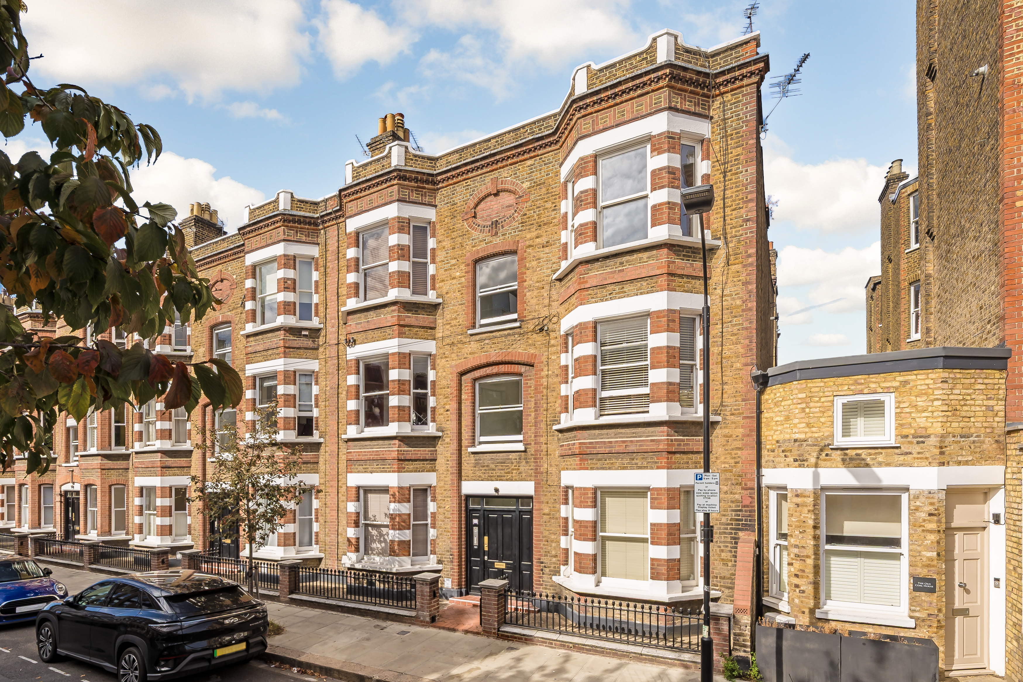 Property image #1
