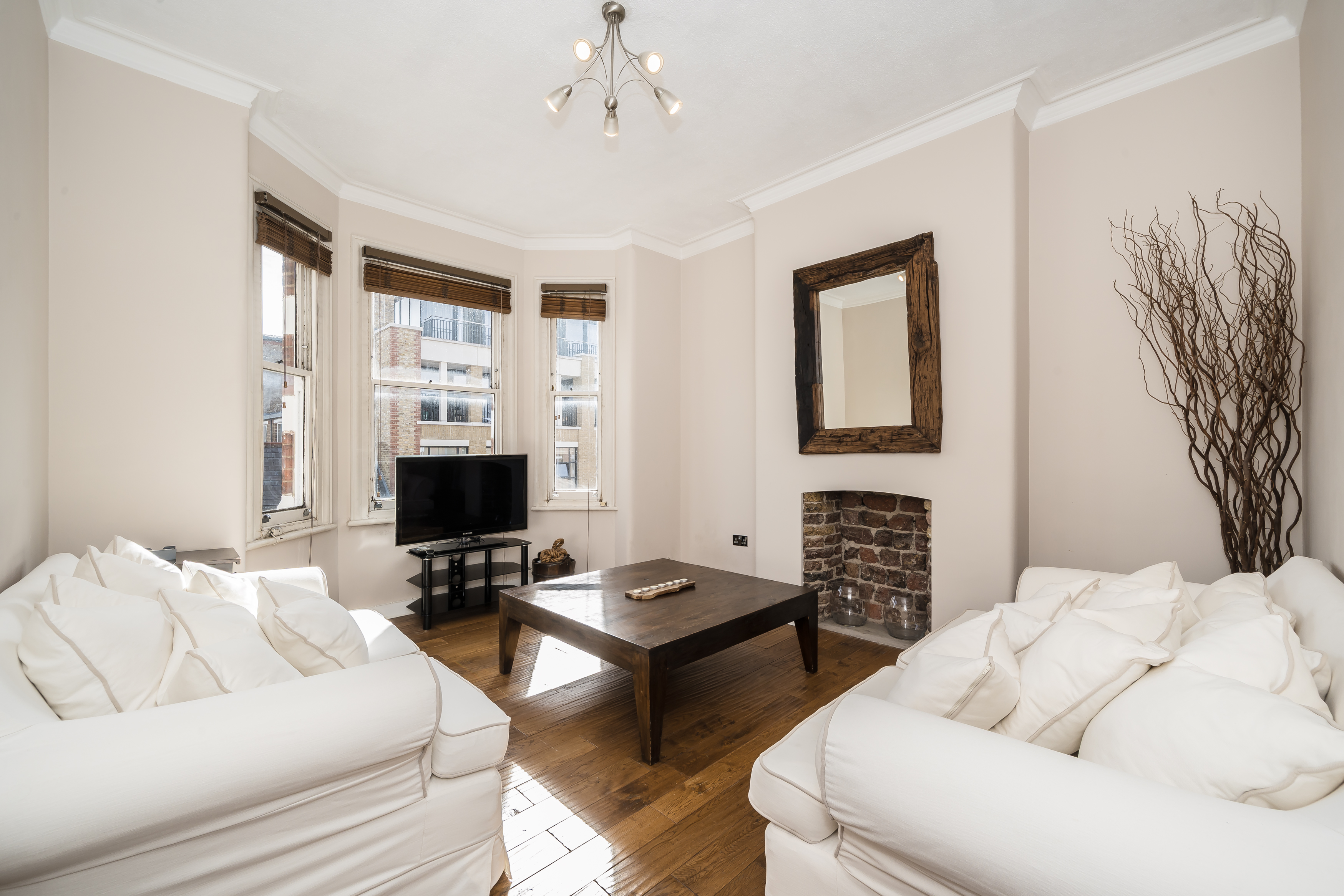 Property image #2