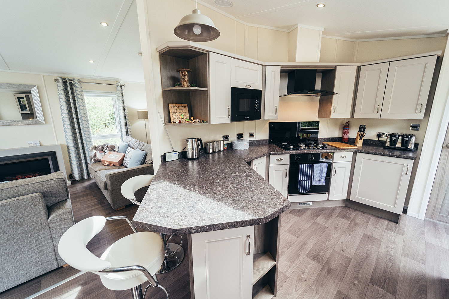 Property image #2