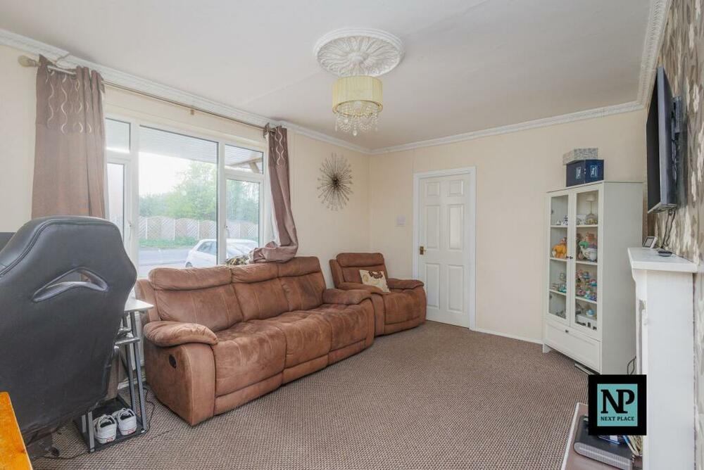 Photo of 50 Bitterscote Lane, Tamworth, Staffordshire B78 3LE