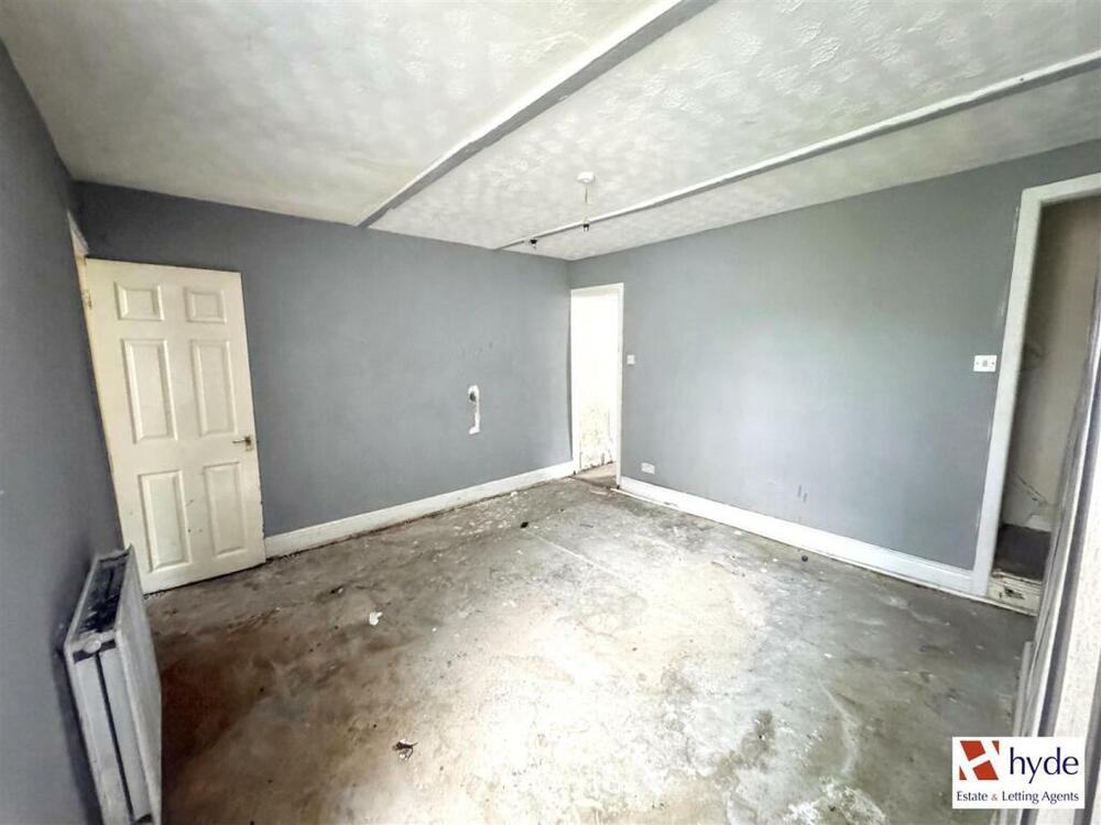 Photo of 390 Huddersfield Road, Millbrook, Stalybridge, Greater Manchester SK15 3ET