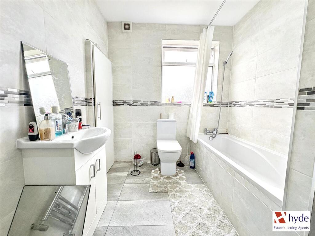 Property image #9