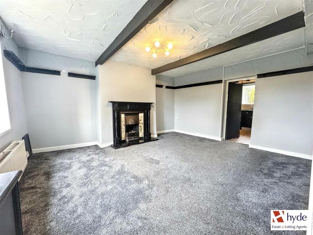 Photo of 11 Padfield Main Road, Hadfield, Glossop, Derbyshire SK13 1HA