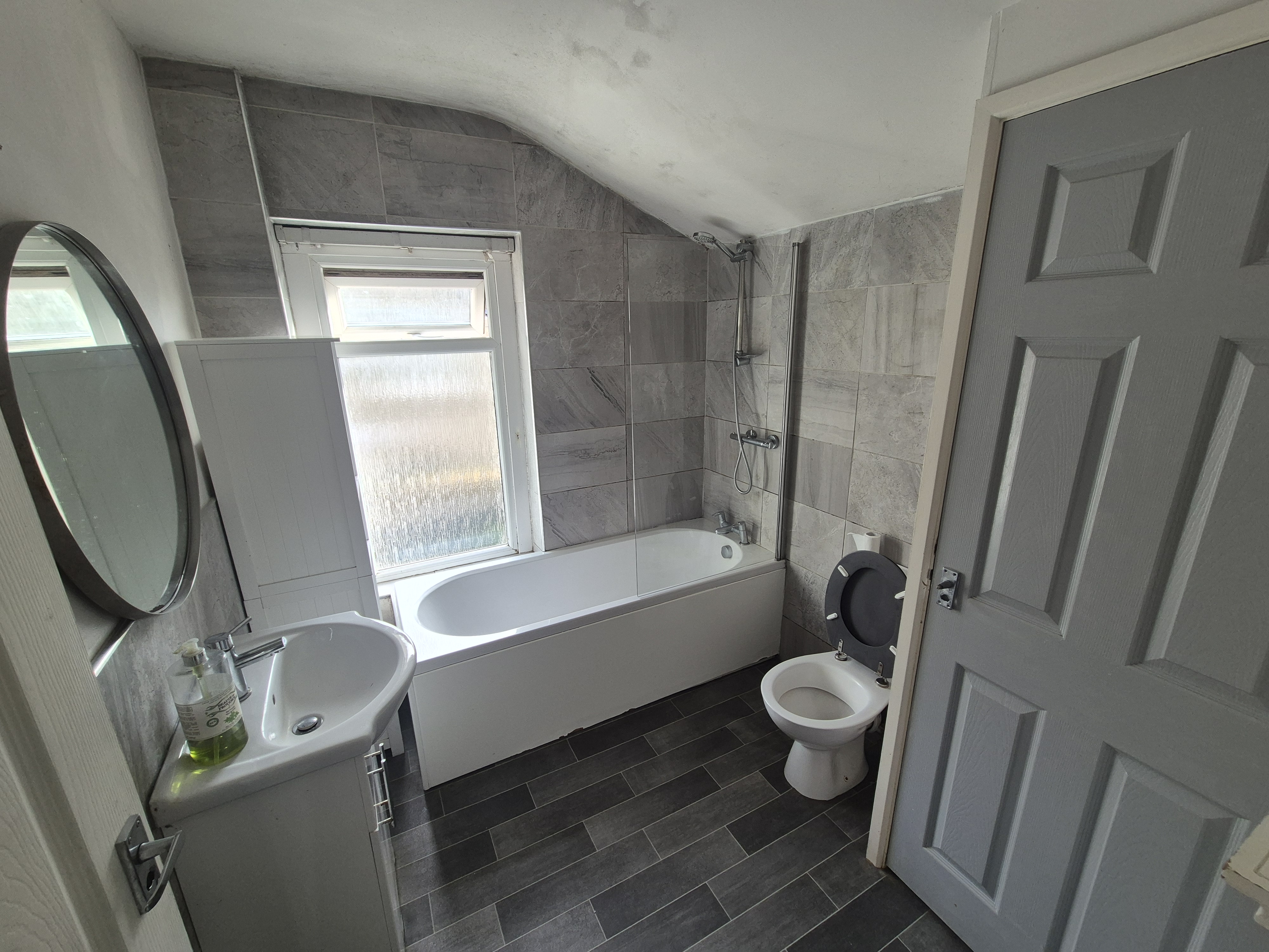 Property image #9