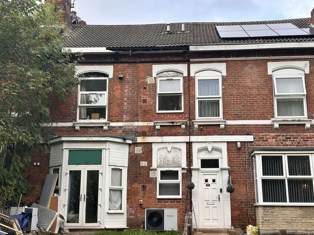 11 Lindum Terrace, Doncaster Road, Rotherham, South Yorkshire S65 1NJ