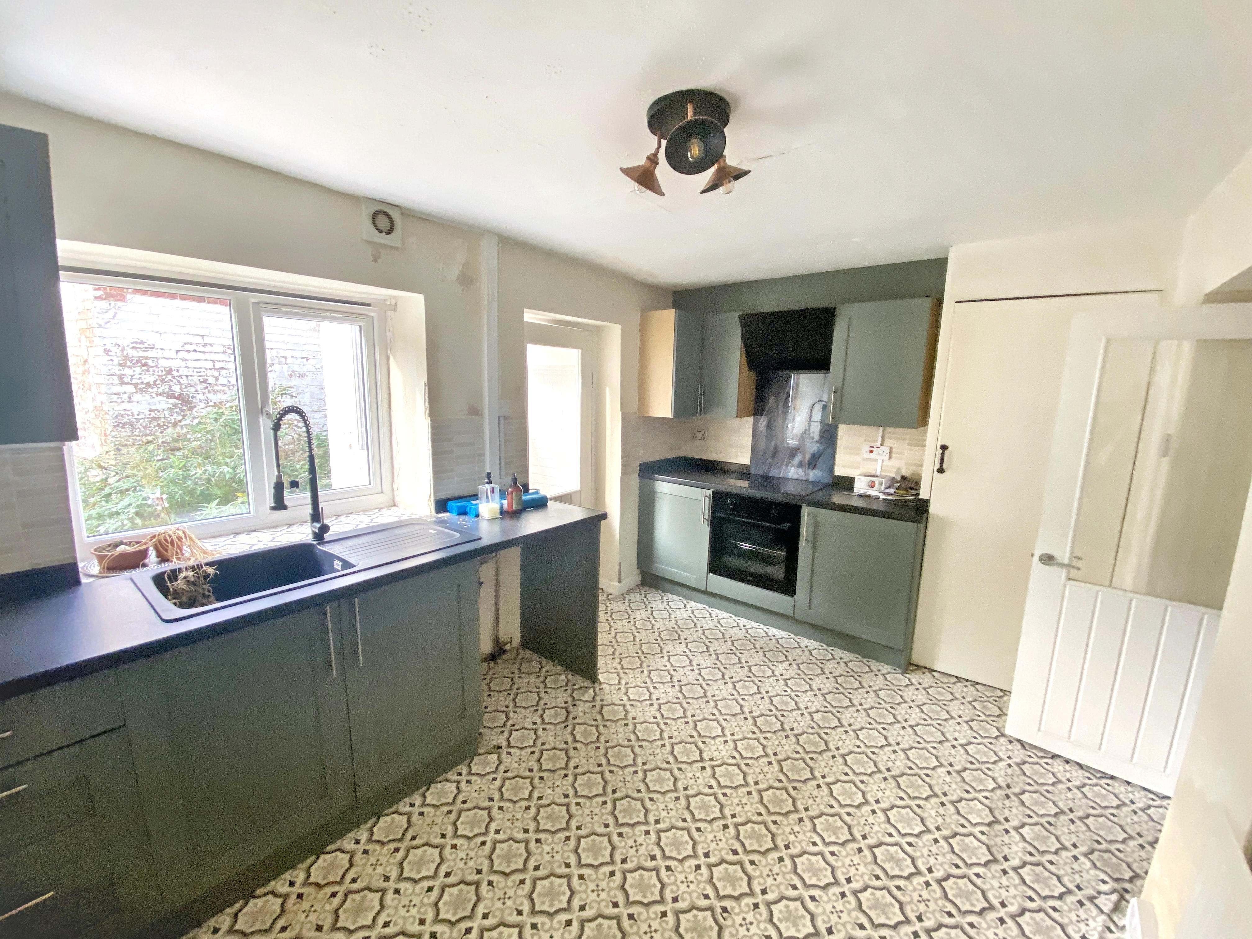 Property image #3
