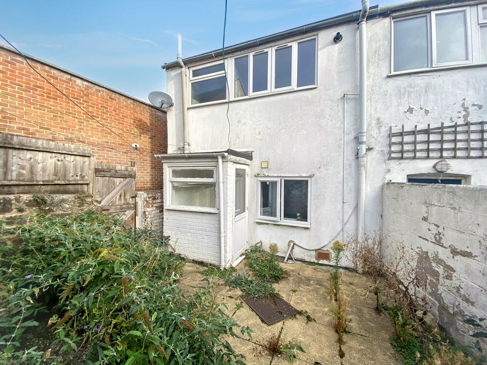 Photo of 4 Union Row, Swindon, Wiltshire SN1 3HH