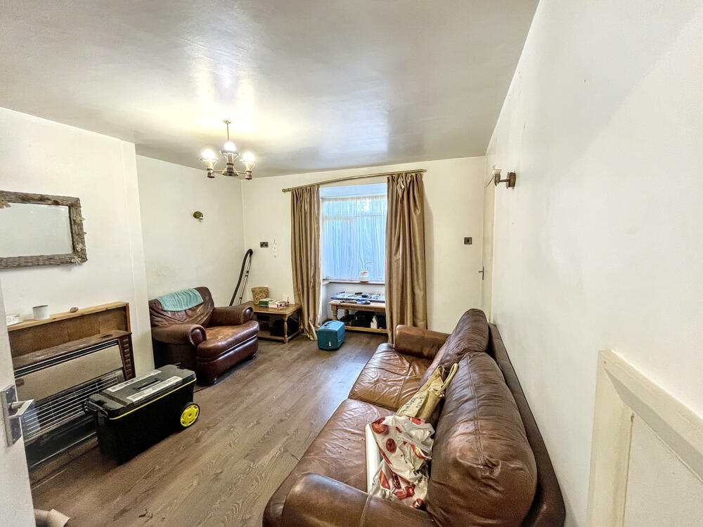 Photo of 32 Coxs Way, Arlesey, Bedfordshire SG15 6TF