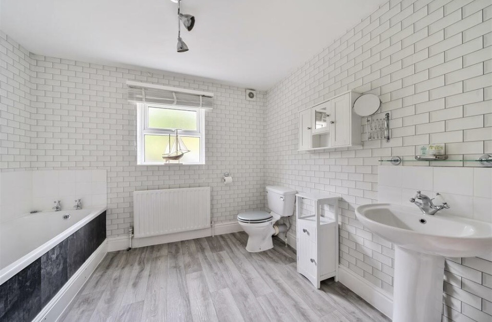 Property image #6