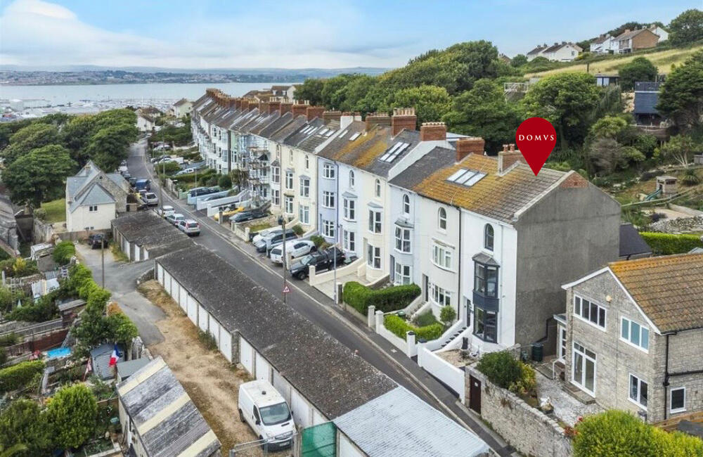 Photo of 27 Ventnor Road, Portland, Dorset DT5 1JE