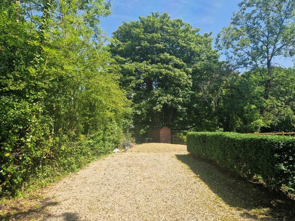 Photo of Amenity Land, Green Lane, Hognaston, Ashbourne, Derbyshire DE6 1PS