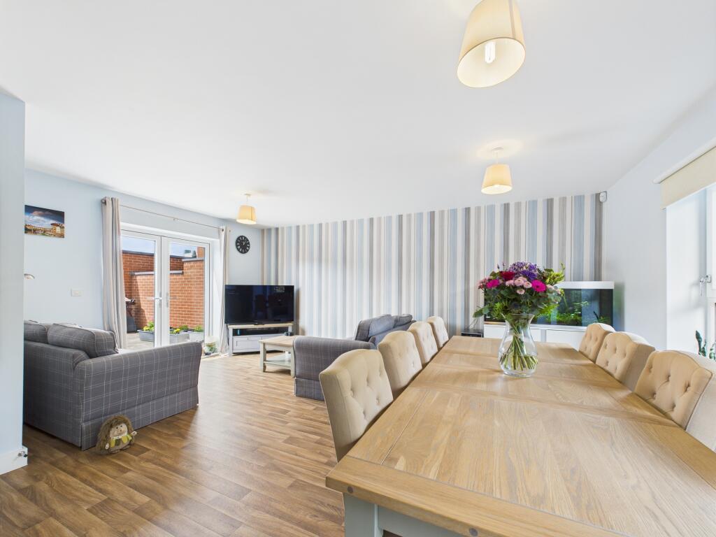 Property image #2
