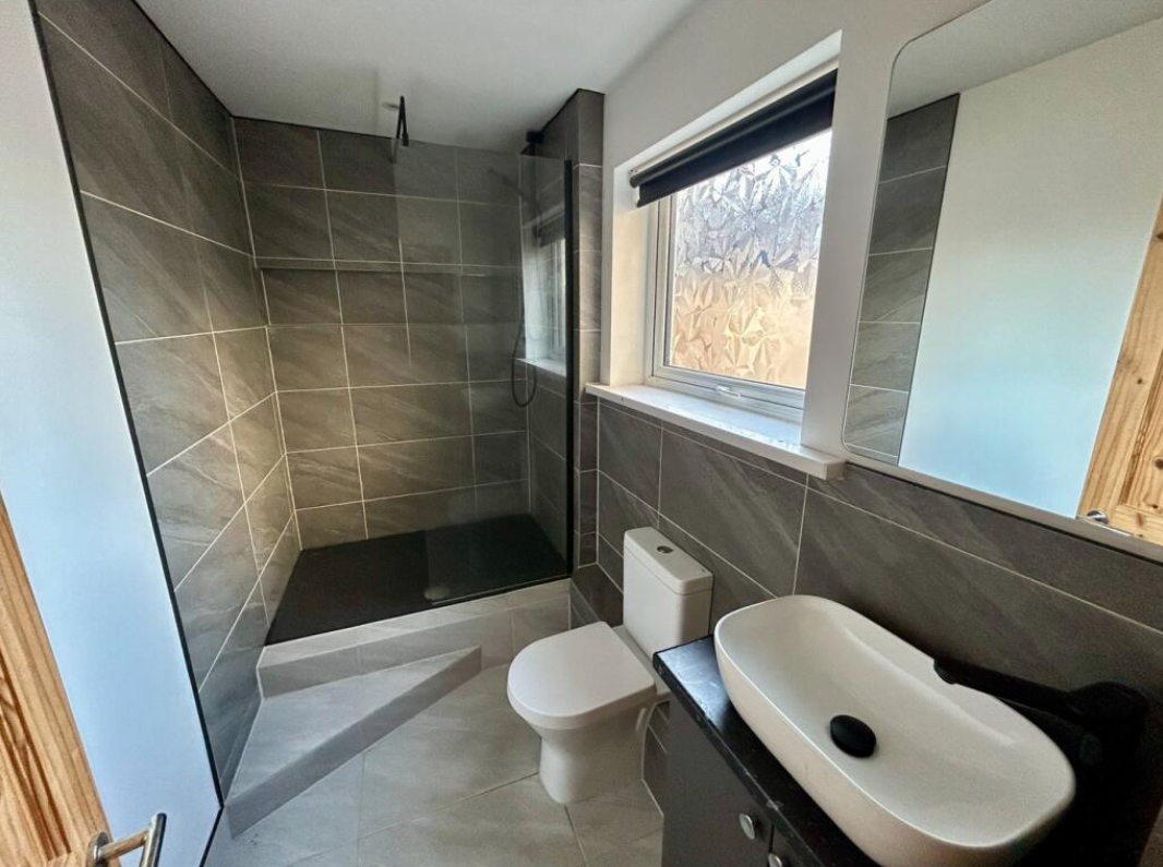 Property image #2