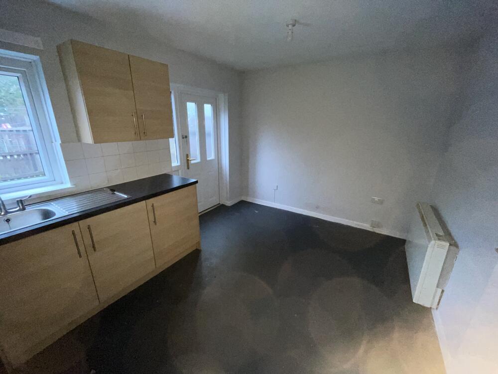 Photo of 7 Rosemount Close, Keighley, West Yorkshire BD21 2EF