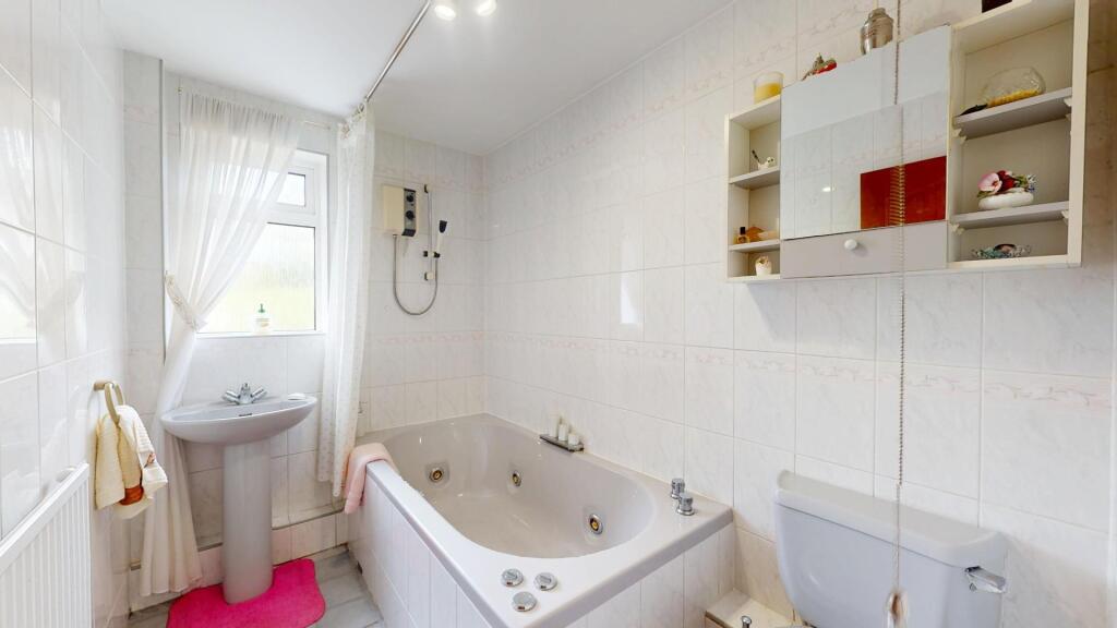 Property image #9