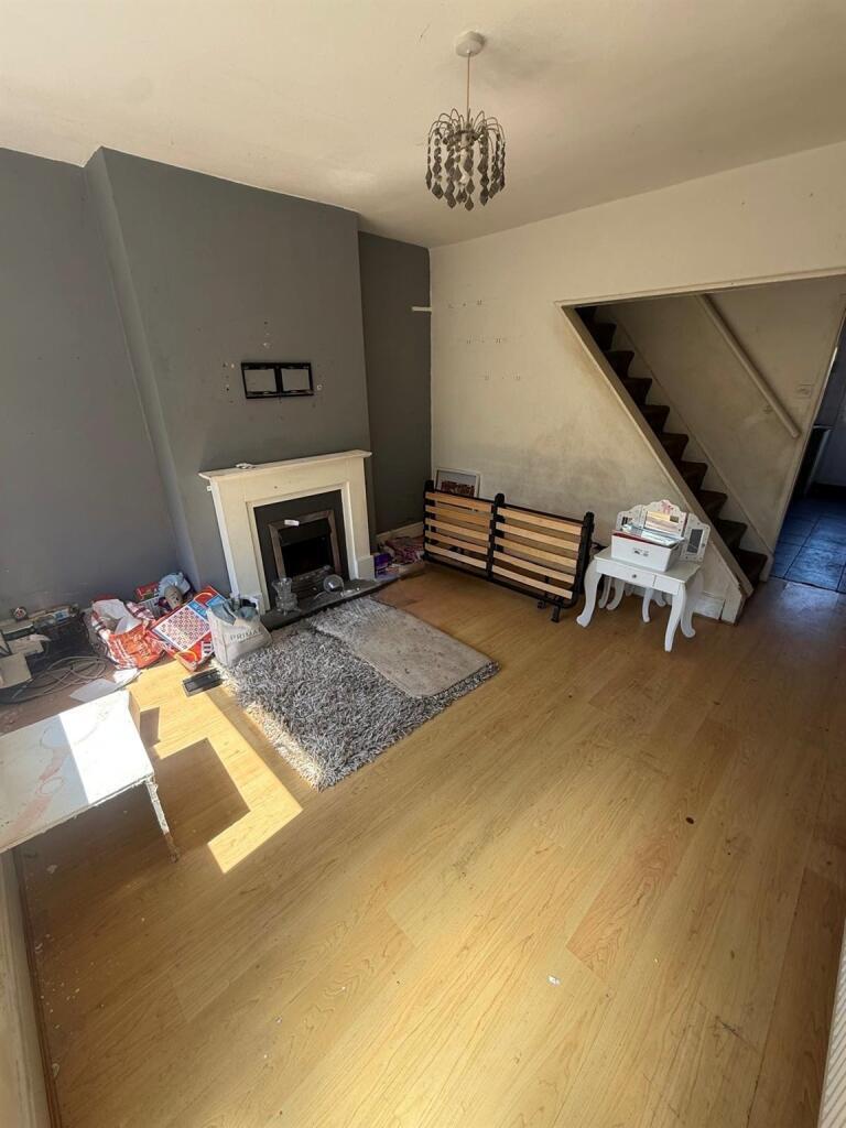 Property image #1