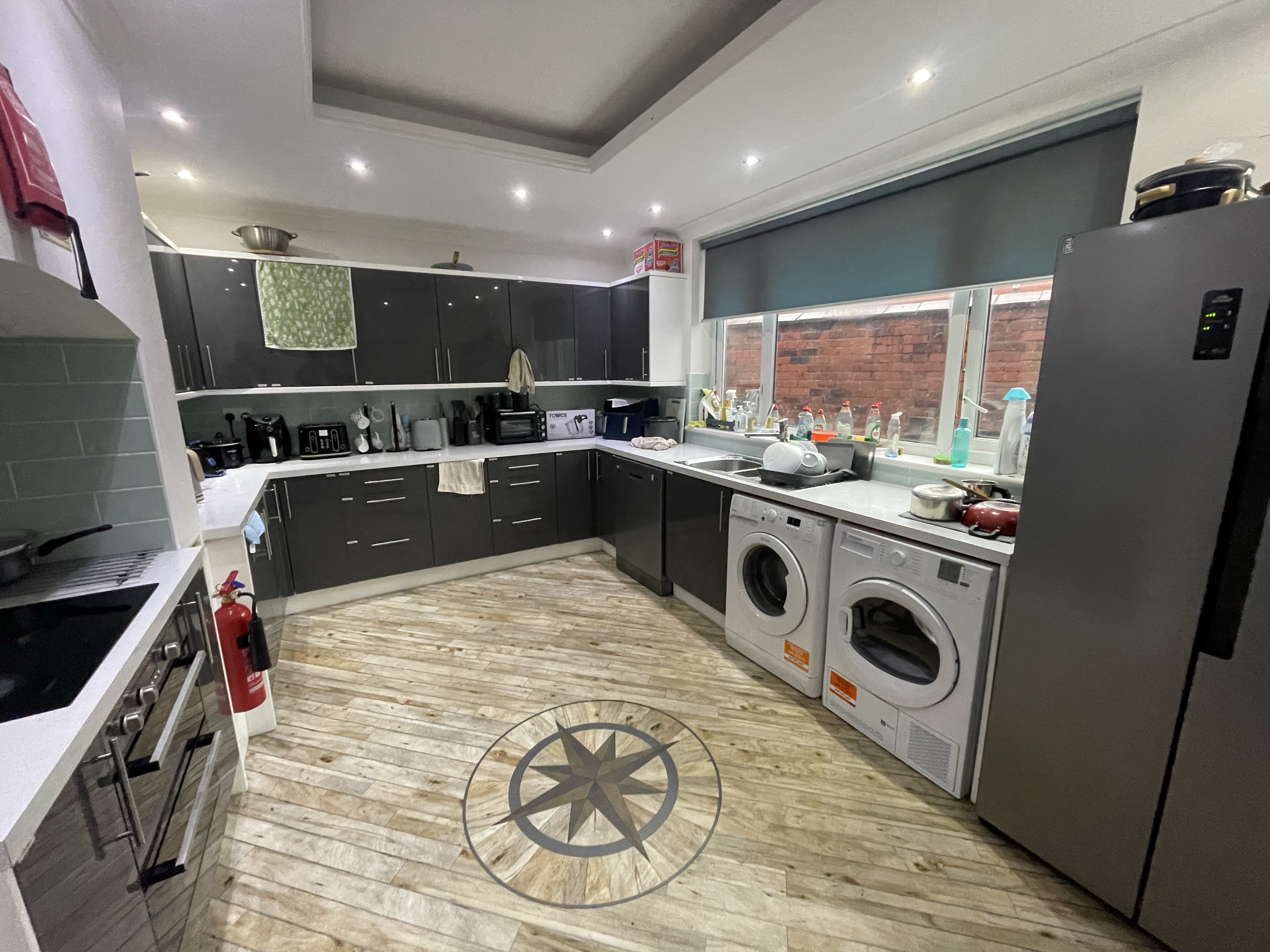Property image #1