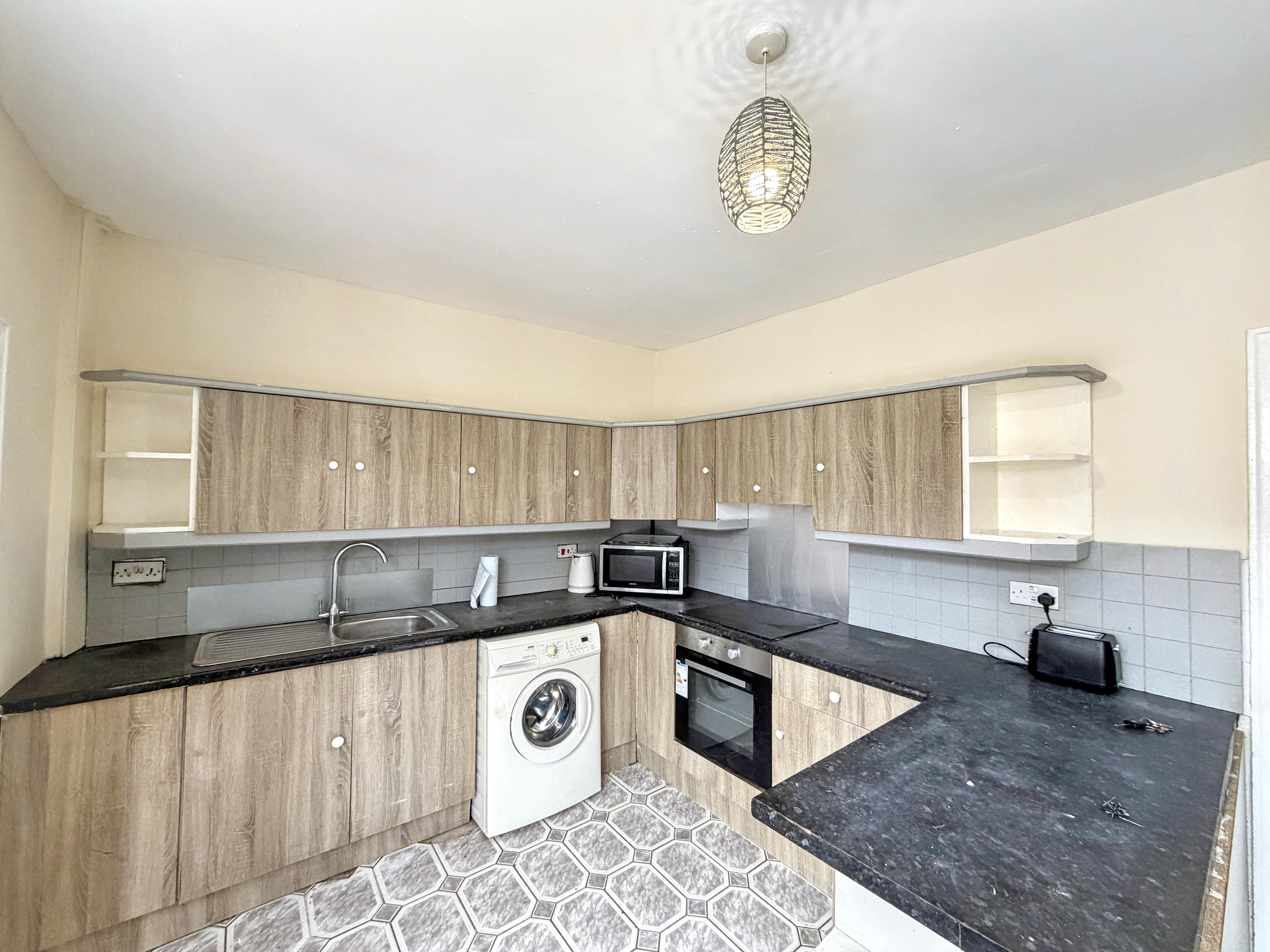 Property image #3