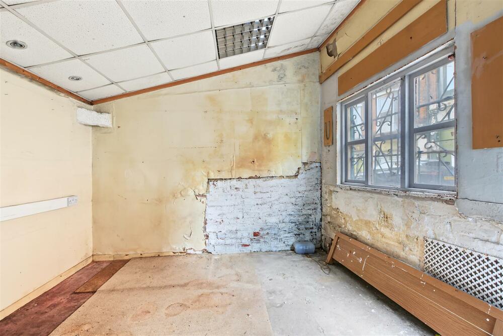 Photo of 116 Victoria Road, Netherfield, Nottingham, Nottinghamshire NG4 2HQ