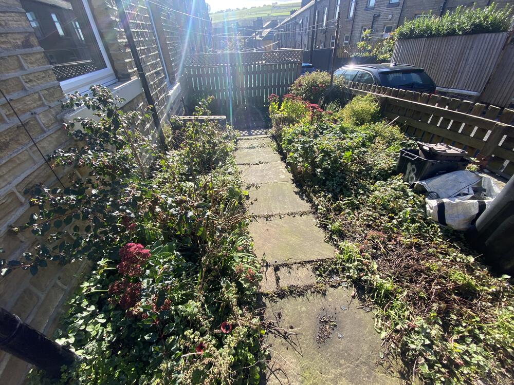Photo of 18 Union Street, Sowerby Bridge, West Yorkshire HX6 2PB