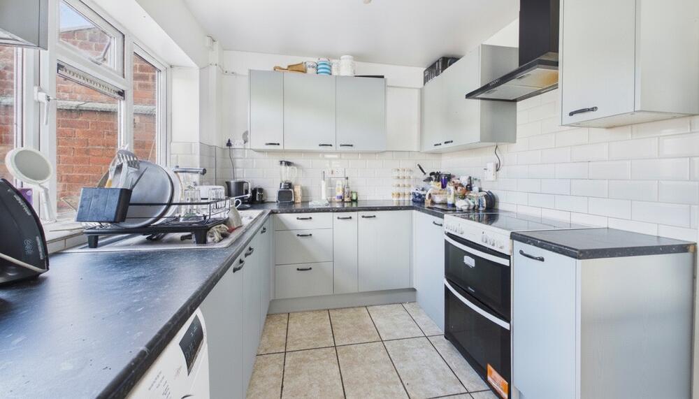 Photo of 112 Burton Road, Castle Gresley, Swadlincote DE11 9EW