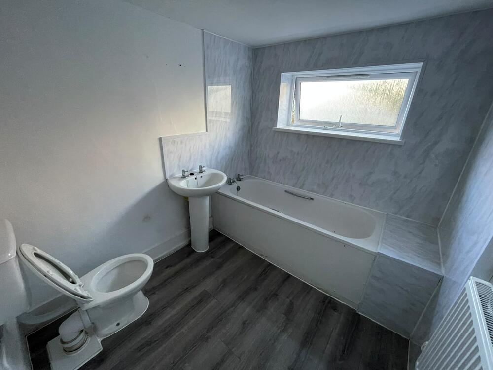 Photo of Flat 3, 103 Richmond Road, Montpelier, Bristol, City of Bristol BS6 5EP