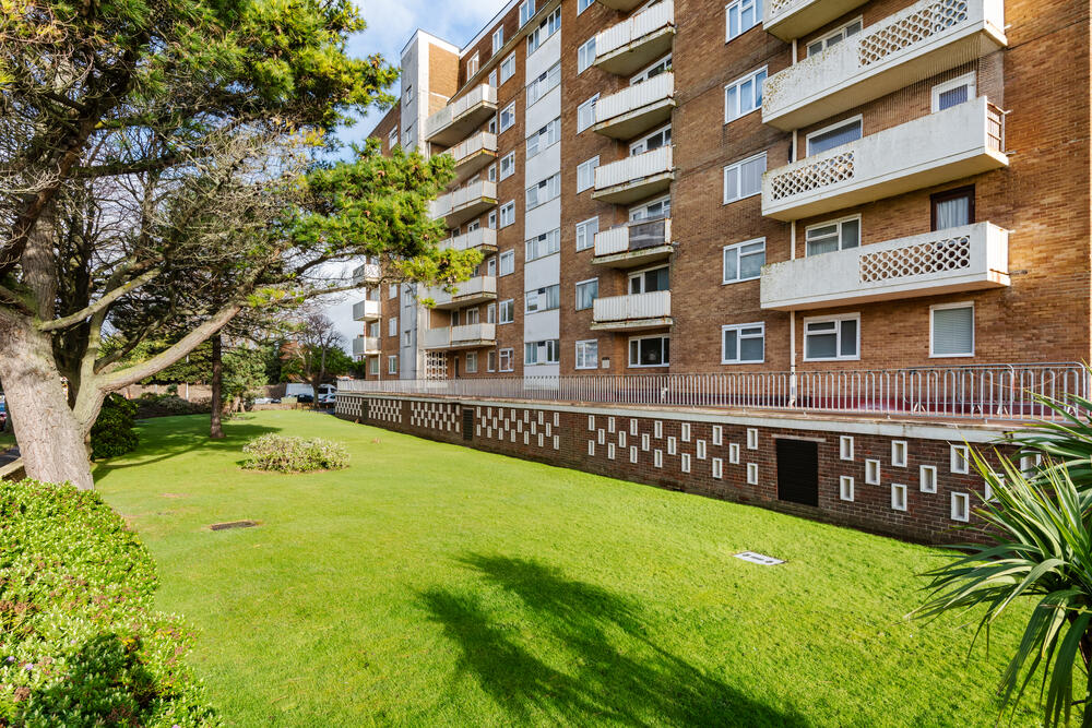 Photo of 108 Manor Lea, Boundary Road, Worthing, West Sussex BN11 4RP