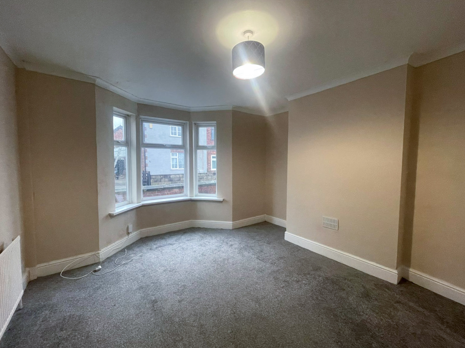 Property image #1