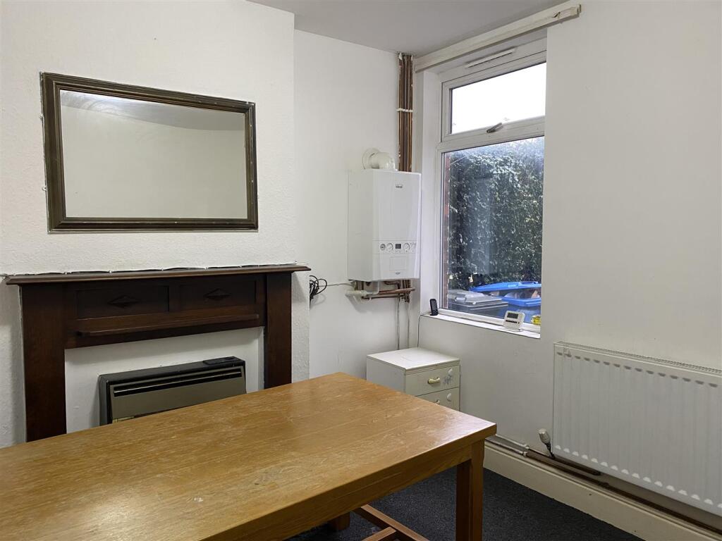 Property image #3