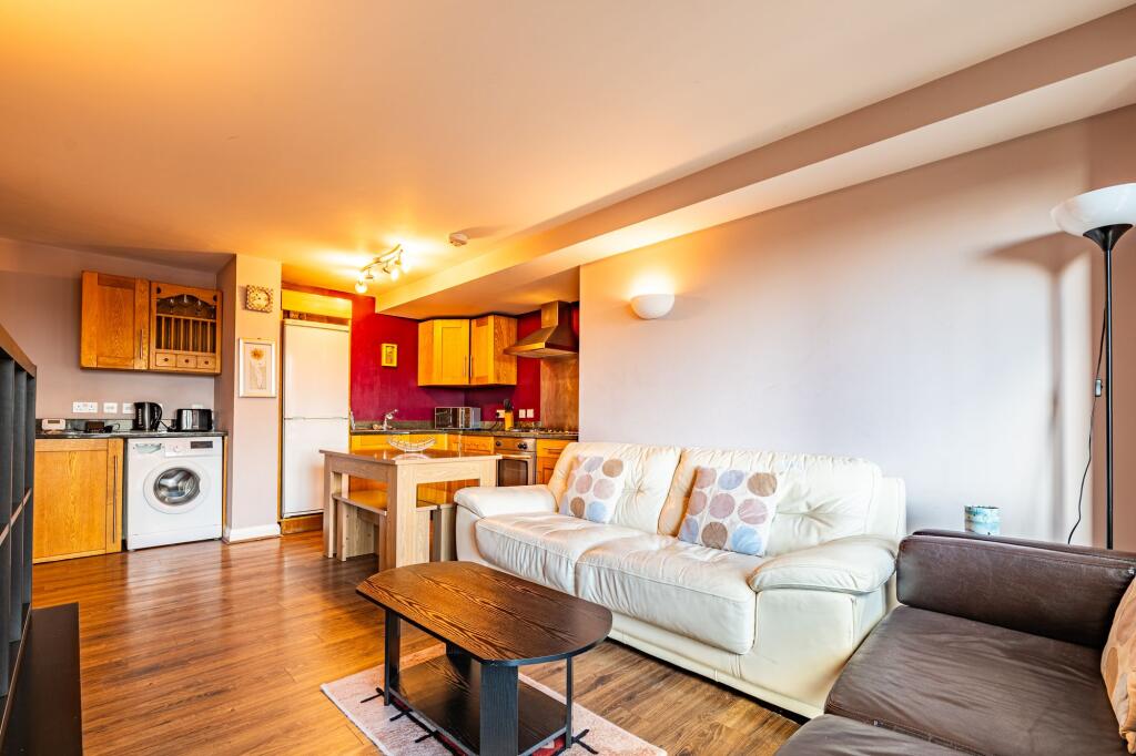 Property image #1